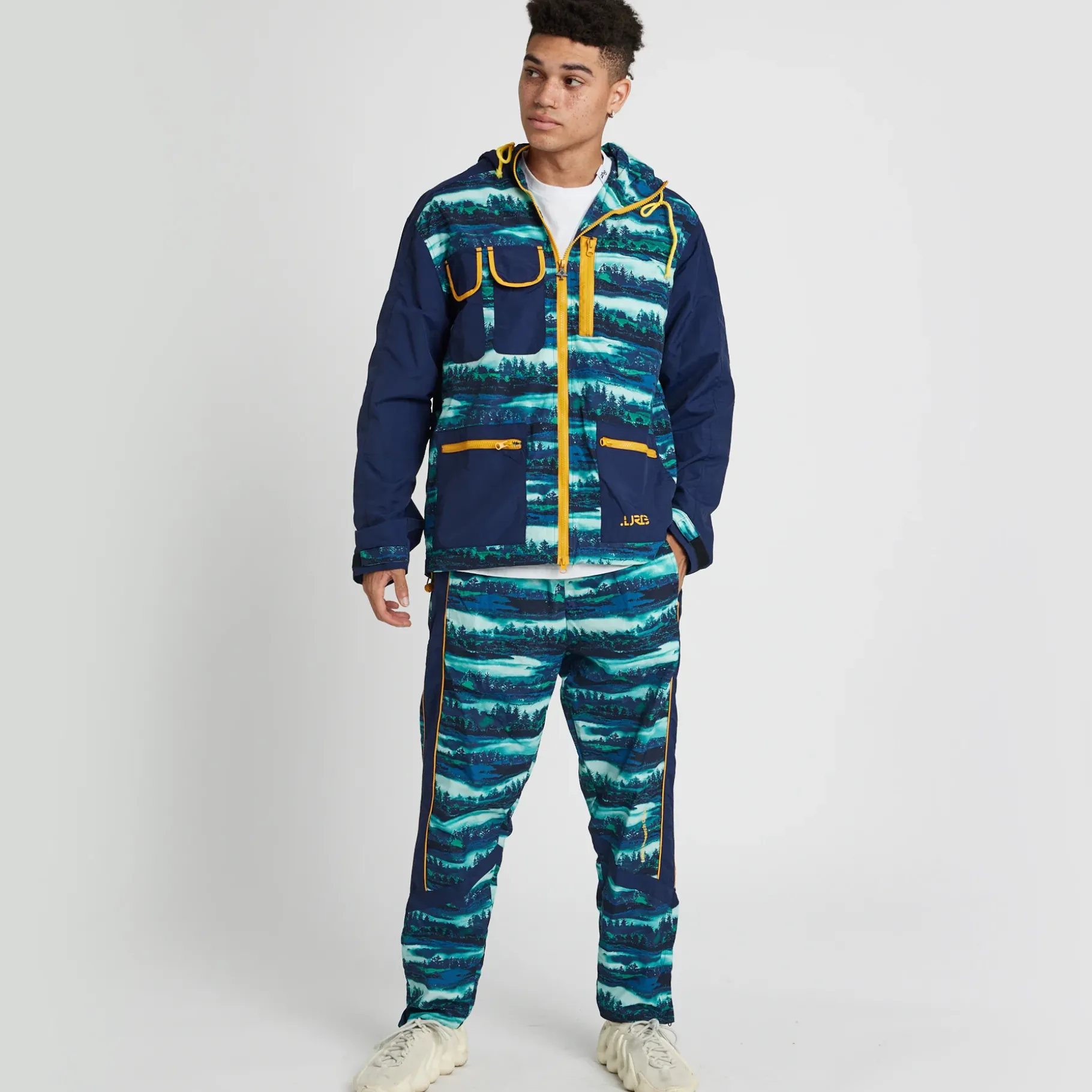 Outerwear>LRG Elevated Woods Windbreaker Jacket Navy