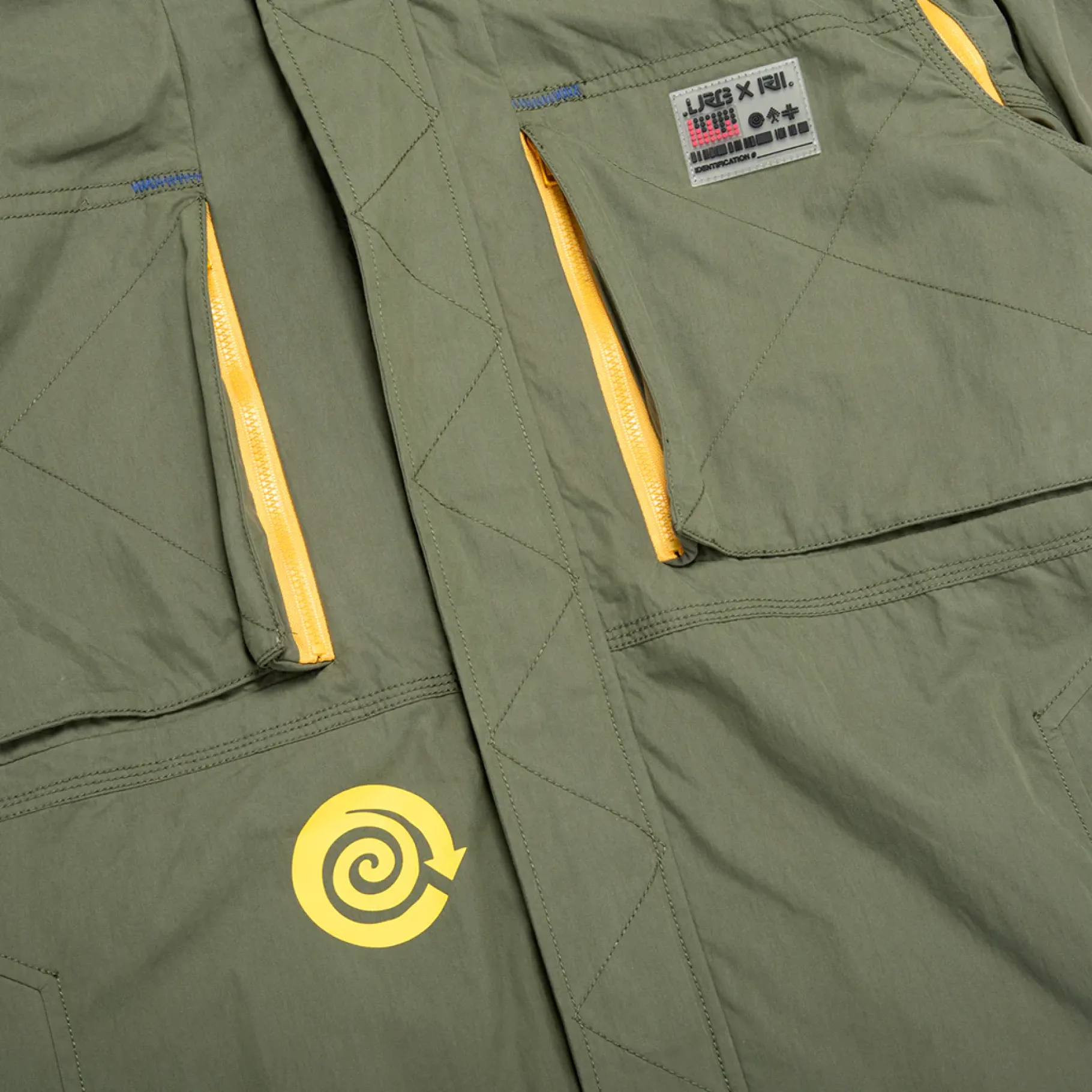 Outerwear>LRG Round 2 Masterpiece Theater Jacket Military