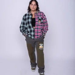Outerwear><noscript><img width=